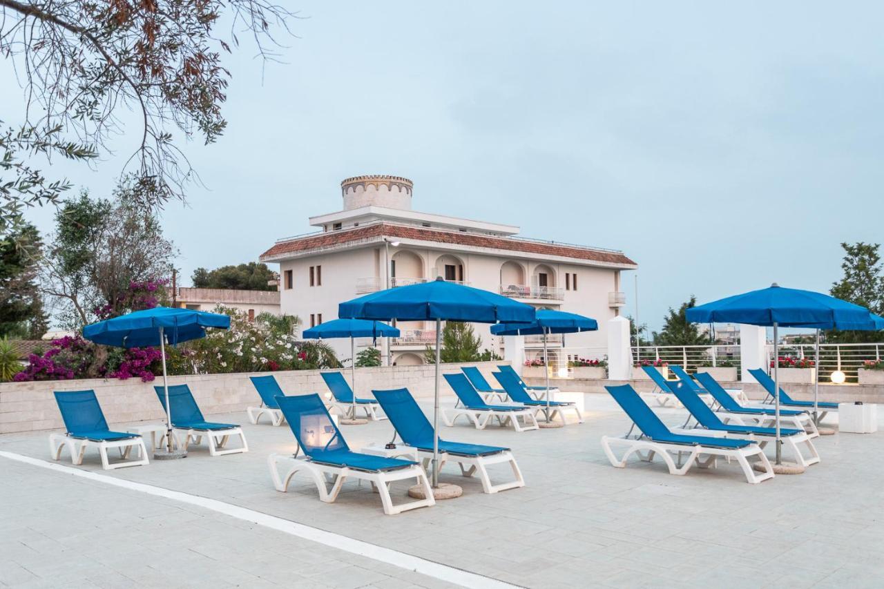 Club Azzurro Hotel & Resort Porto Cesareo Exterior foto