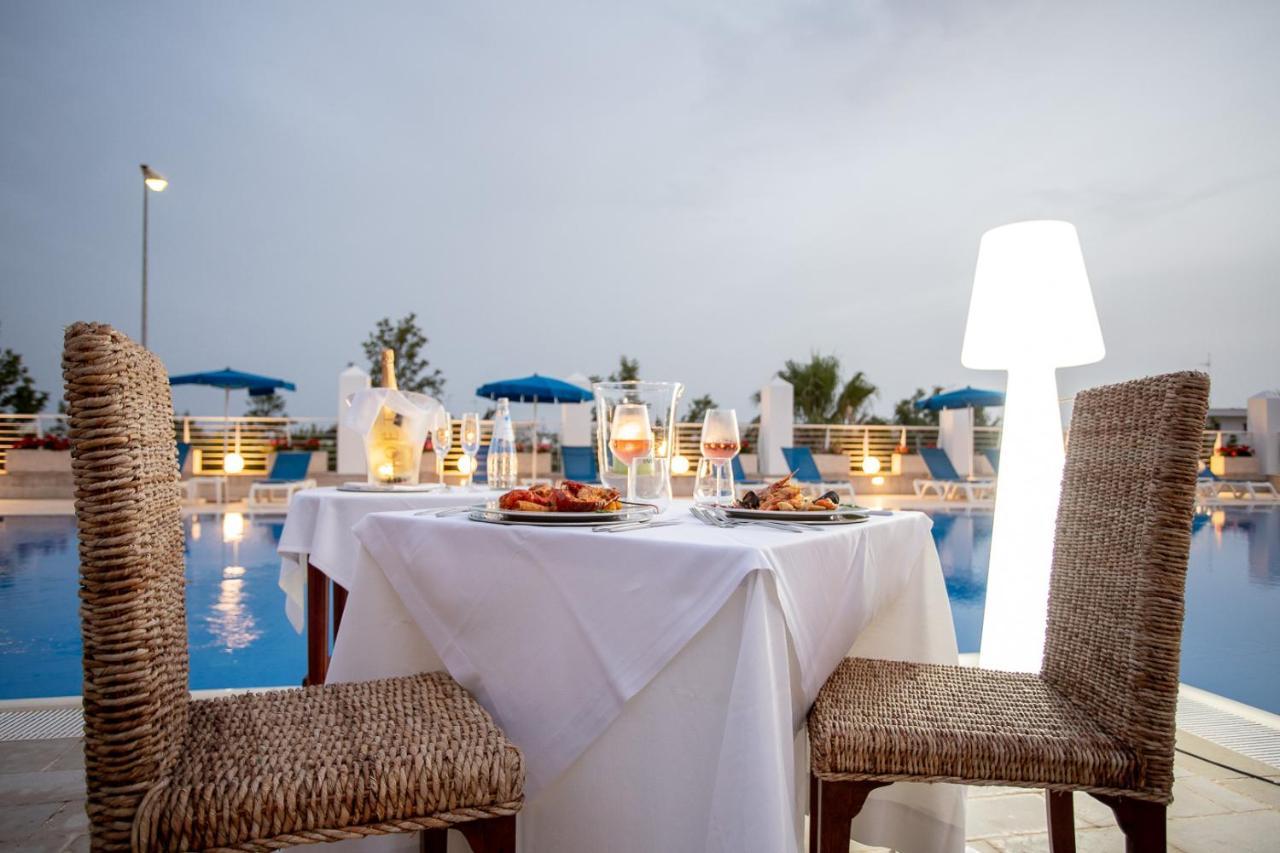 Club Azzurro Hotel & Resort Porto Cesareo Exterior foto